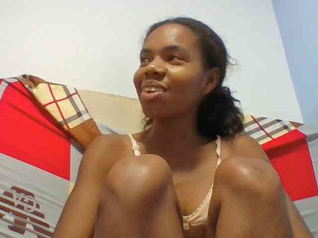 Emelie1a webcam