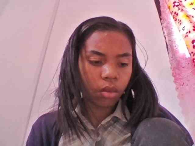 Emelie1a