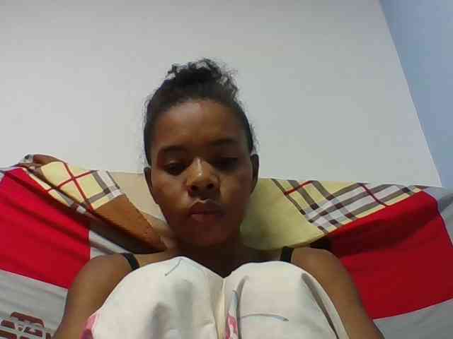 Emelie1a webcam