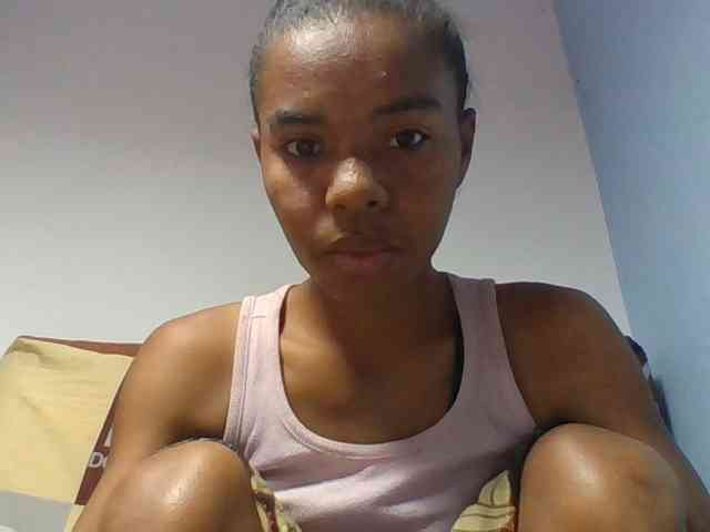 Emelie1a webcam