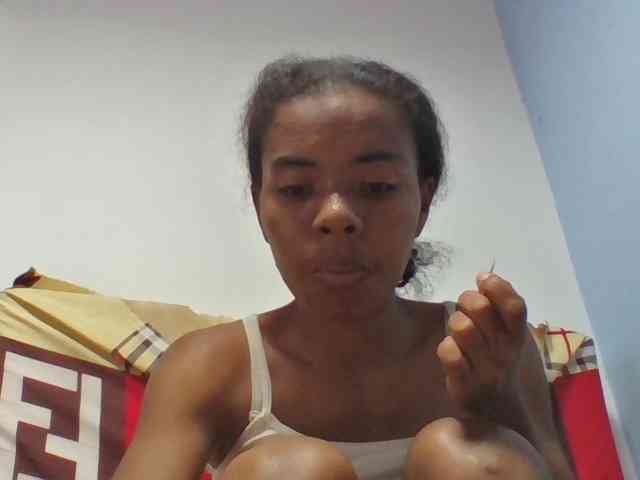 Emelie1a webcam
