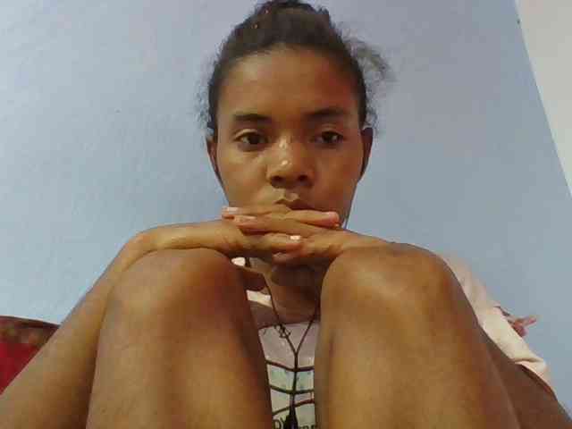 Emelie1a webcam
