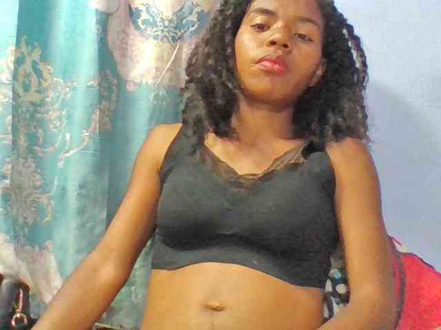 Emelie1a webcam