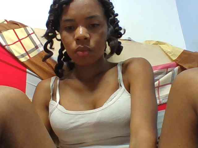 Emelie1a webcam