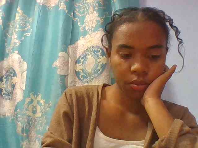Emelie1a webcam