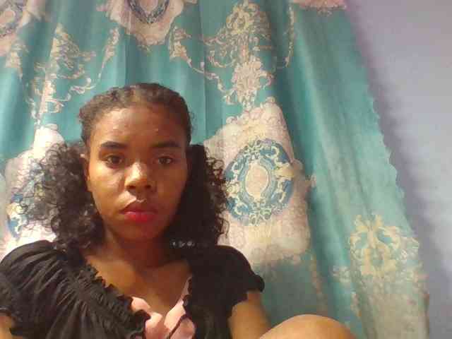 Emelie1a webcam