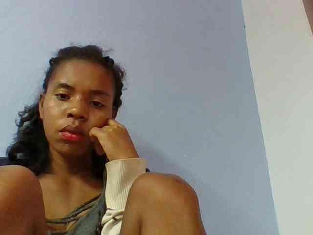 Emelie1a webcam