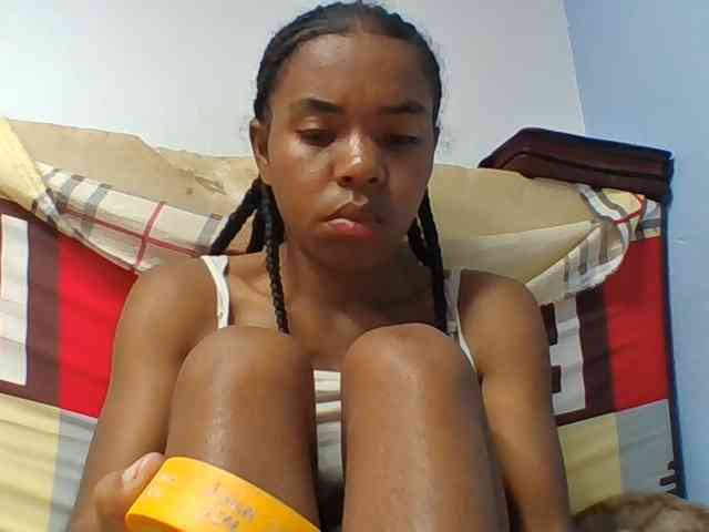 Emelie1a webcam
