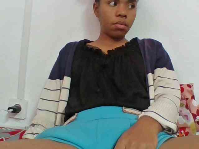 Emelie1a