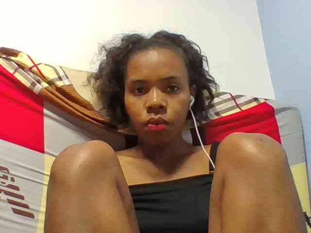 Emelie1a webcam