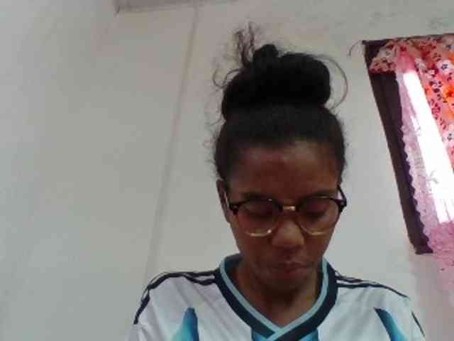 Emelie1a