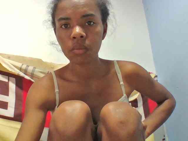 Emelie1a