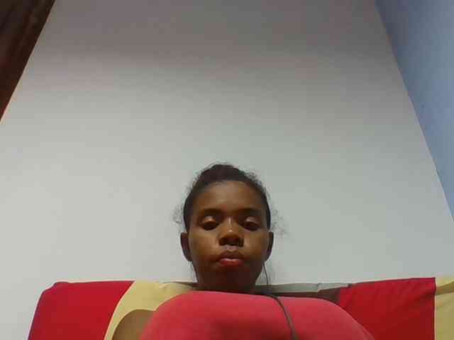 Emelie1a webcam