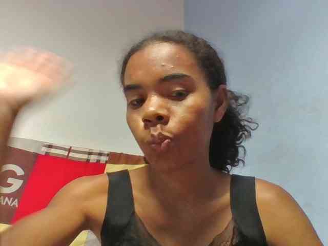 Emelie1a webcam