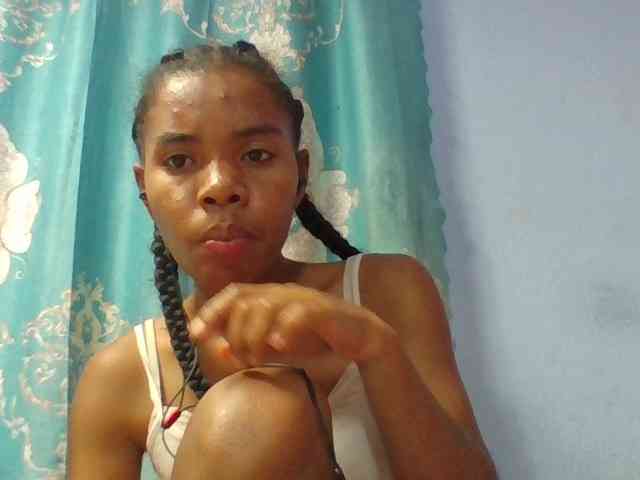 Emelie1a webcam