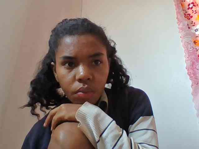 Emelie1a