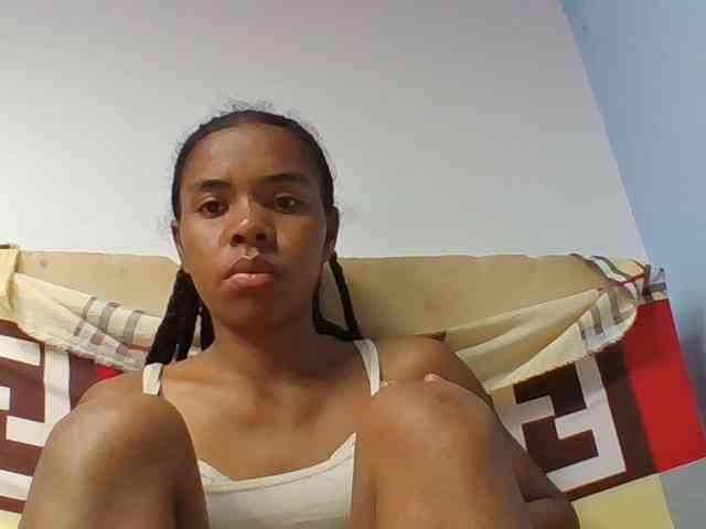 Emelie1a webcam
