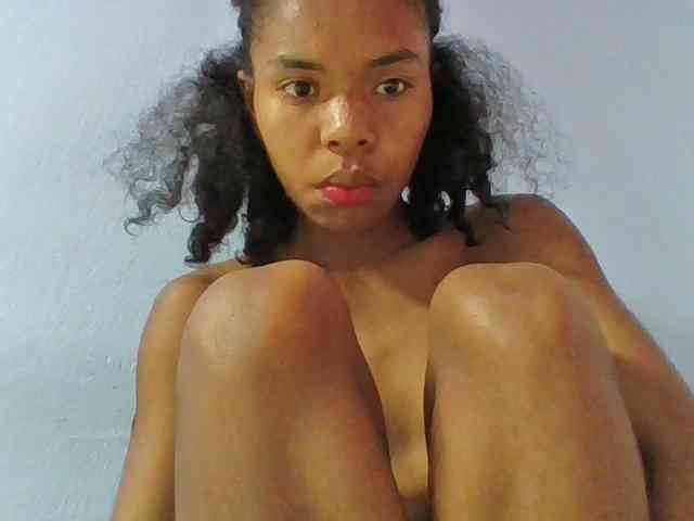 Emelie1a