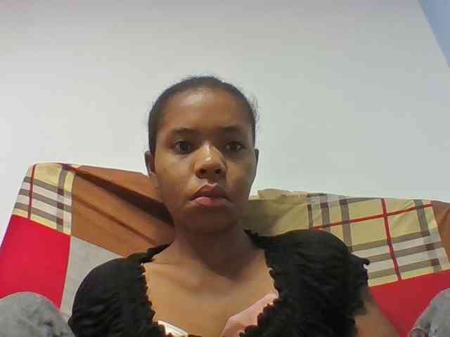 Emelie1a