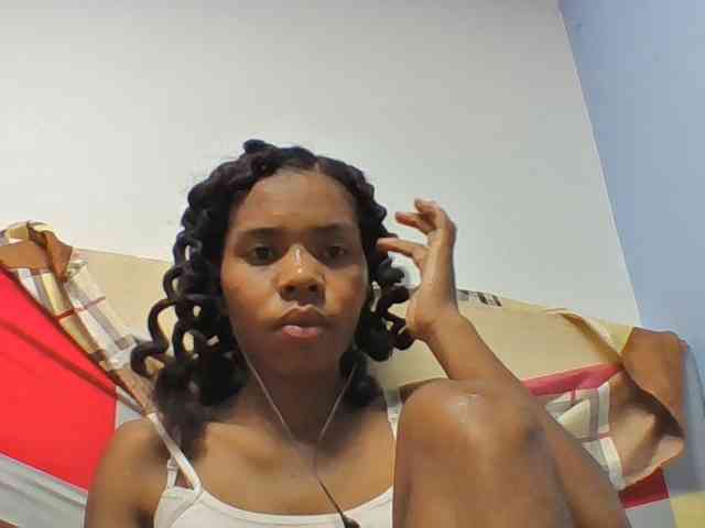 Emelie1a webcam