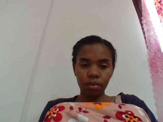 Emelie1a