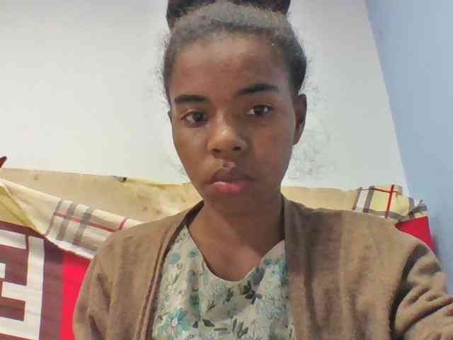 Emelie1a