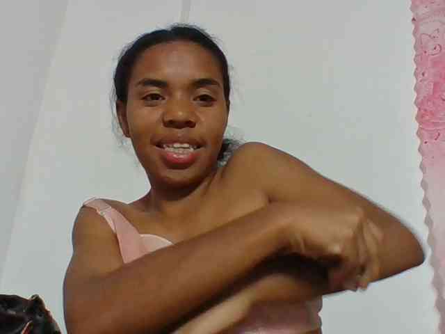 Emelie1a