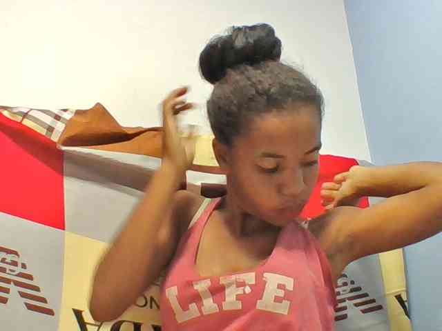 Emelie1a webcam