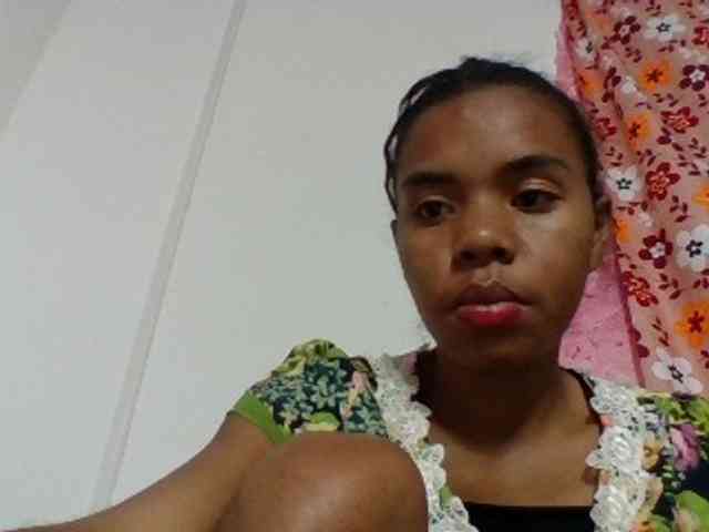 Emelie1a webcam