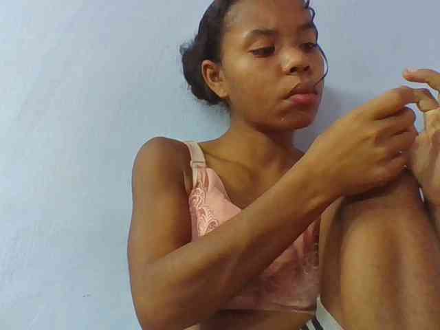 Emelie1a webcam