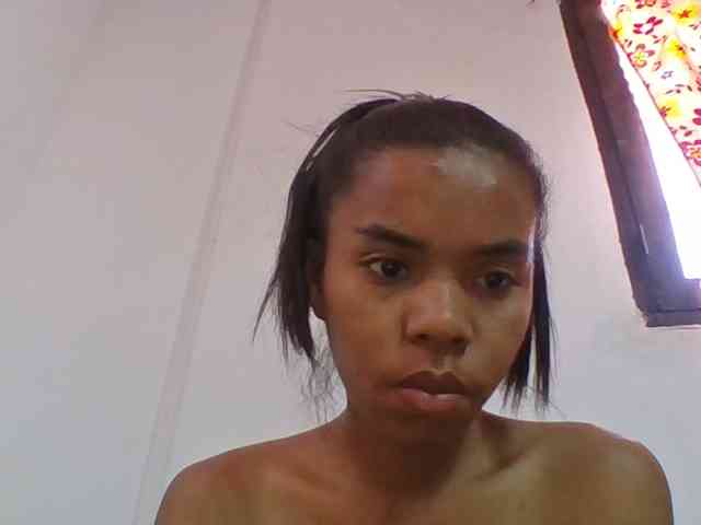 Emelie1a