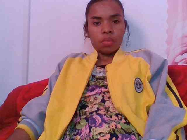 Emelie1a