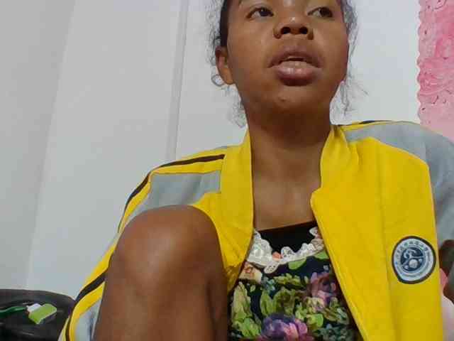Emelie1a