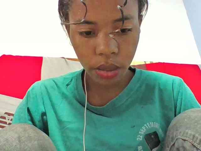 Emelie1a webcam