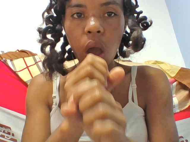 Emelie1a webcam