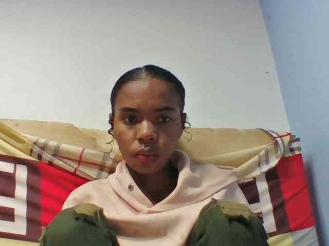 Emelie1a webcam