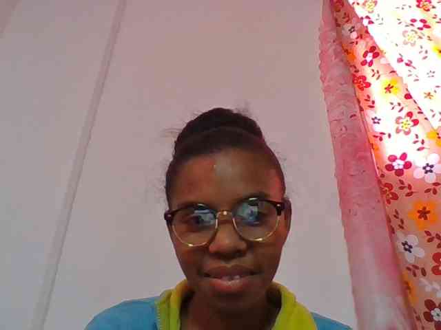 Emelie1a