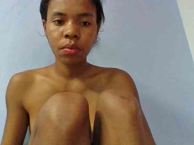 Emelie1a webcam
