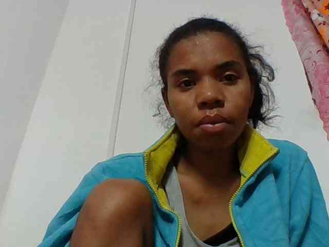 Emelie1a webcam