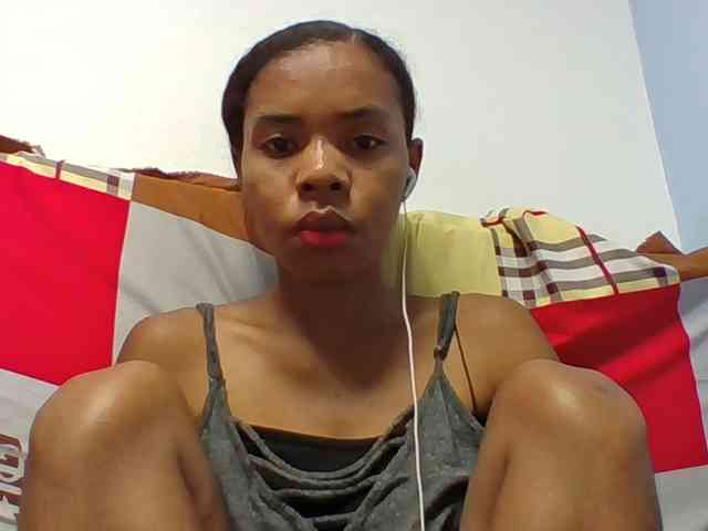 Emelie1a webcam