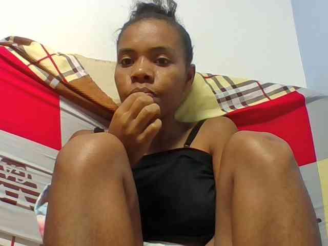 Emelie1a webcam