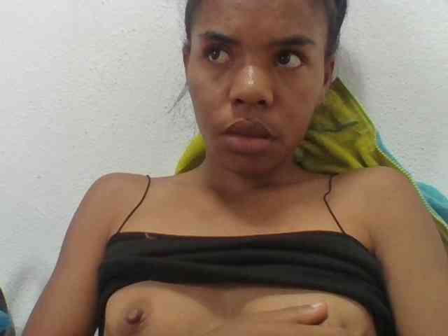 Emelie1a