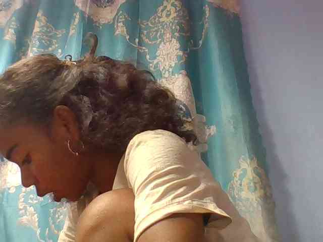 Emelie1a webcam