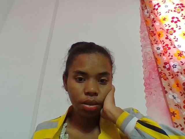 Emelie1a