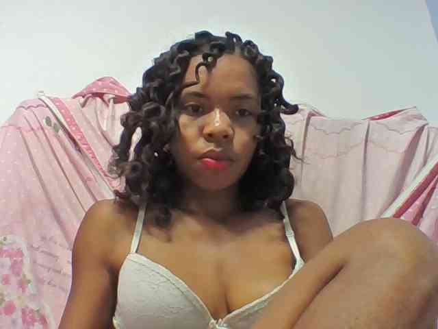 Emelie1a