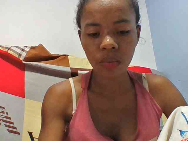 Emelie1a webcam