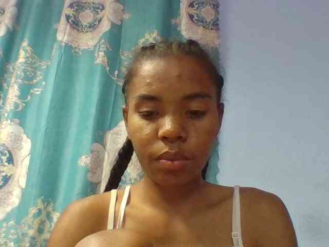 Emelie1a webcam