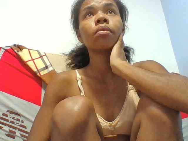 Emelie1a webcam