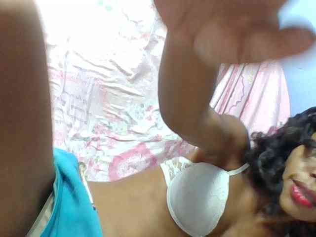 Emelie1a webcam