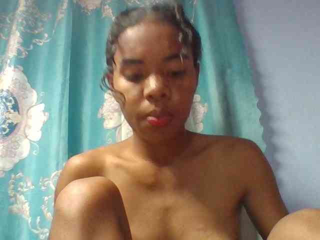 Emelie1a webcam